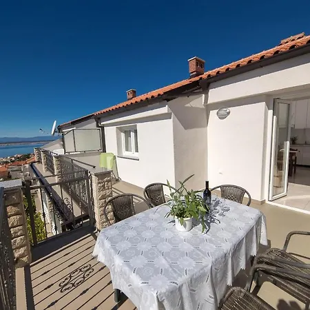 12116d * Crikvenica