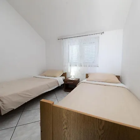 Apartment 12116d *